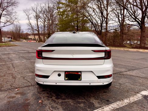 Used 2022 Polestar Polestar 2 w/ Performance Package image 5