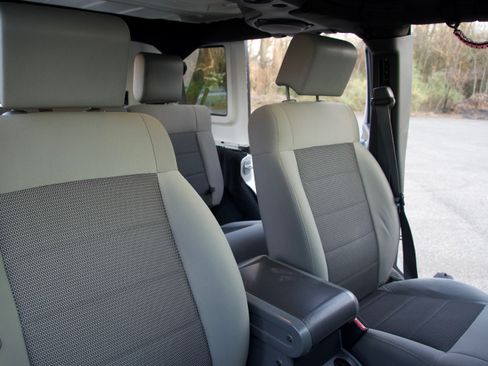 Used 2010 Jeep Wrangler Unlimited Sahara w/ Dual Top Group image 14