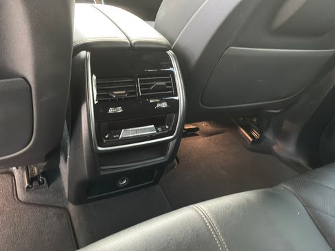 Used 2023 BMW X5 xDrive45e AWD/4WD image 9