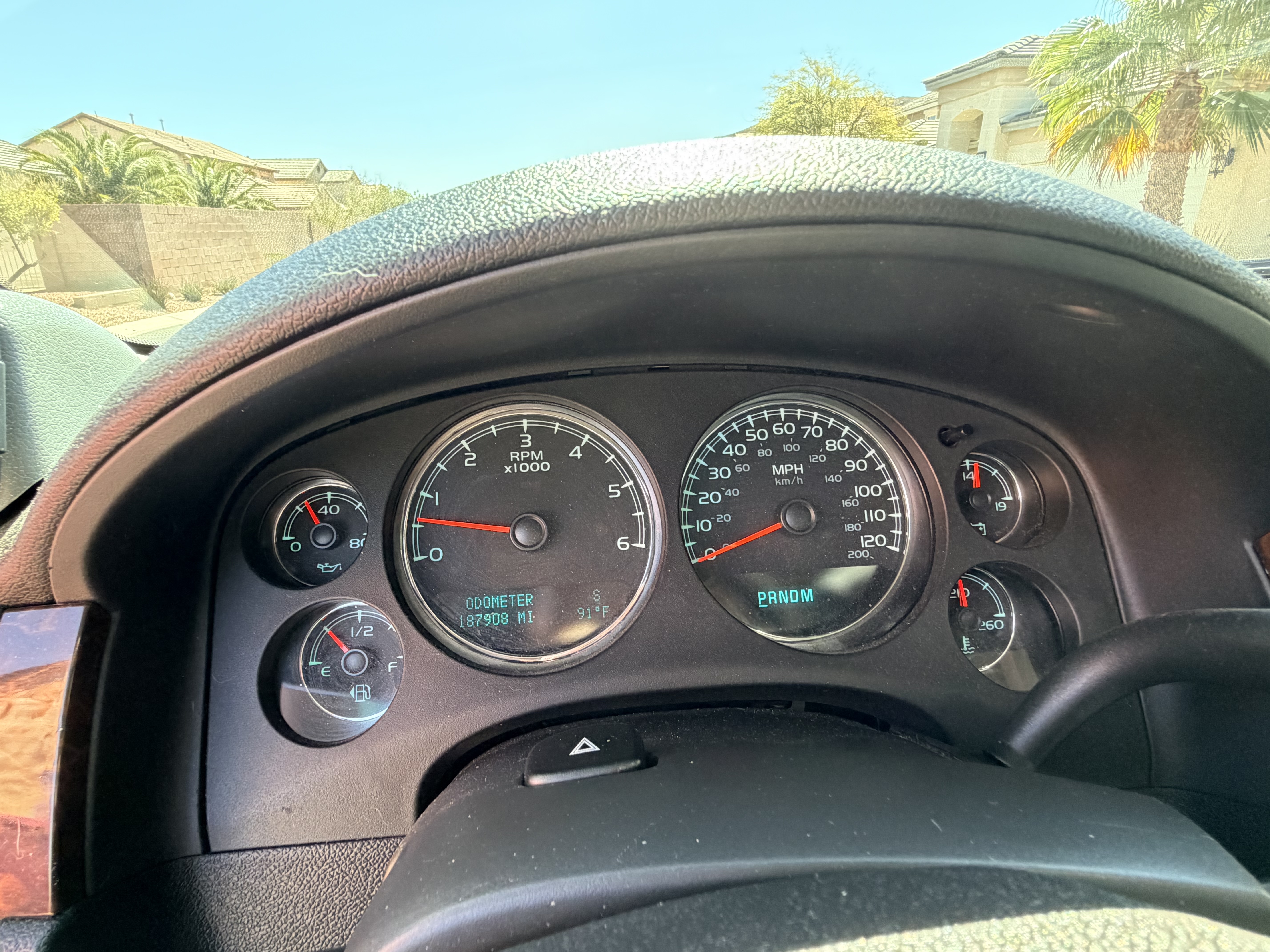 Used 2010 GMC Yukon XL Denali AWD/4WD image 13
