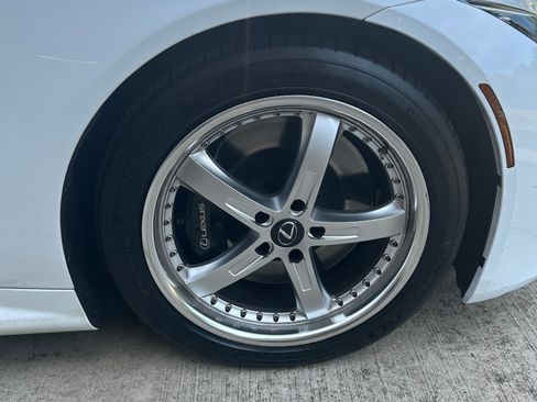Used 2018 Lexus LC 500 Coupe w/ Touring Package RWD image 16