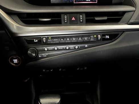 Used 2020 Lexus ES 350 w/ Premium Package FWD image 22