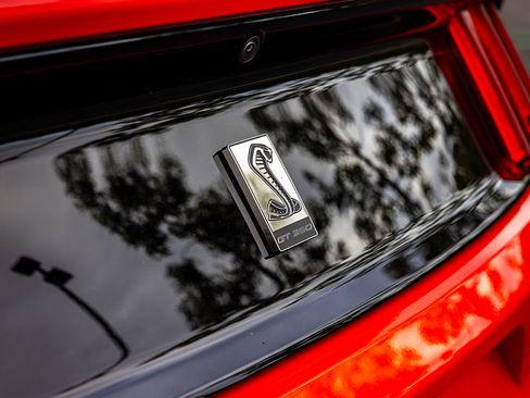 Used 2017 Ford Mustang Shelby GT350 w/ Electronics Package image 24