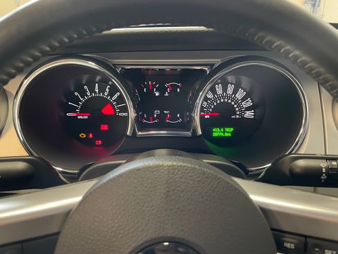 Used 2005 Ford Mustang GT image 29