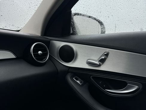 Used 2015 Mercedes-Benz C 300 C 300 4MATIC Sedan 4D image 13