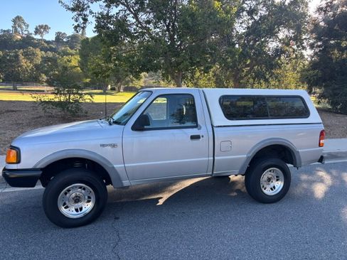 Used 1994 Ford Ranger 4x4 Regular Cab image 5