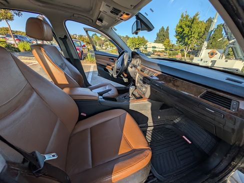 Used 2010 BMW 328i xDrive Sedan image 29