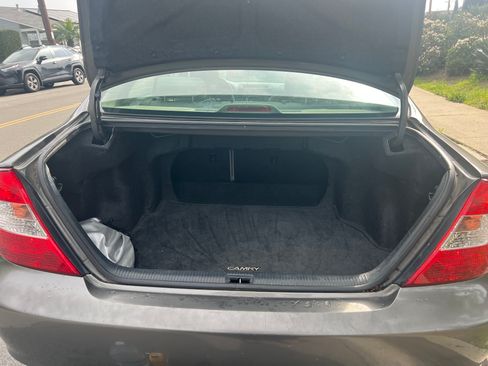 Used 2002 Toyota Camry LE image 12