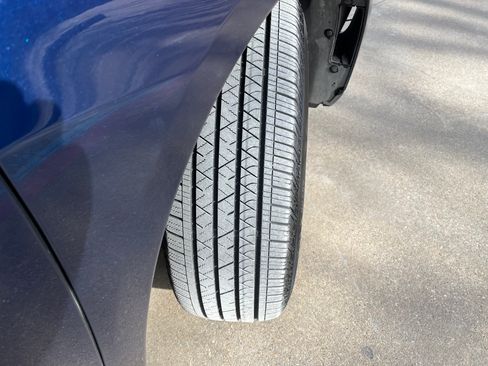 Used 2019 Acura RDX SH-AWD Advance Pkg Sport Utili image 16