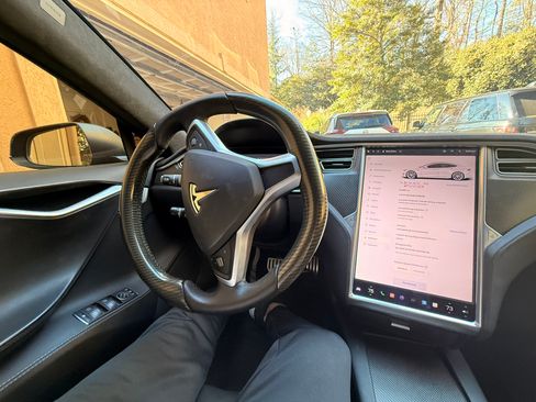 Used 2017 Tesla Model S P100D image 13