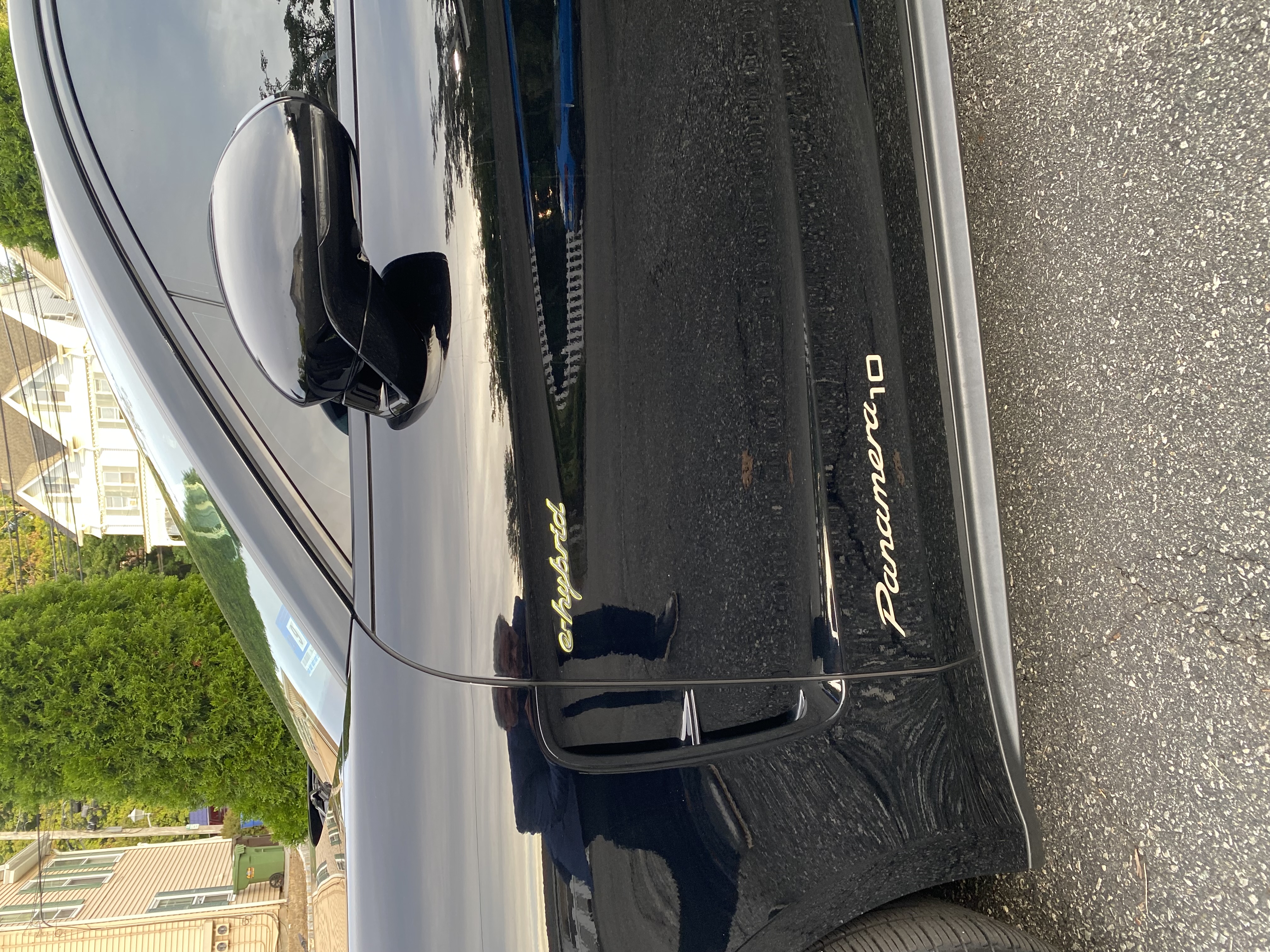 Used 2020 Porsche Panamera 4 AWD/4WD image 15