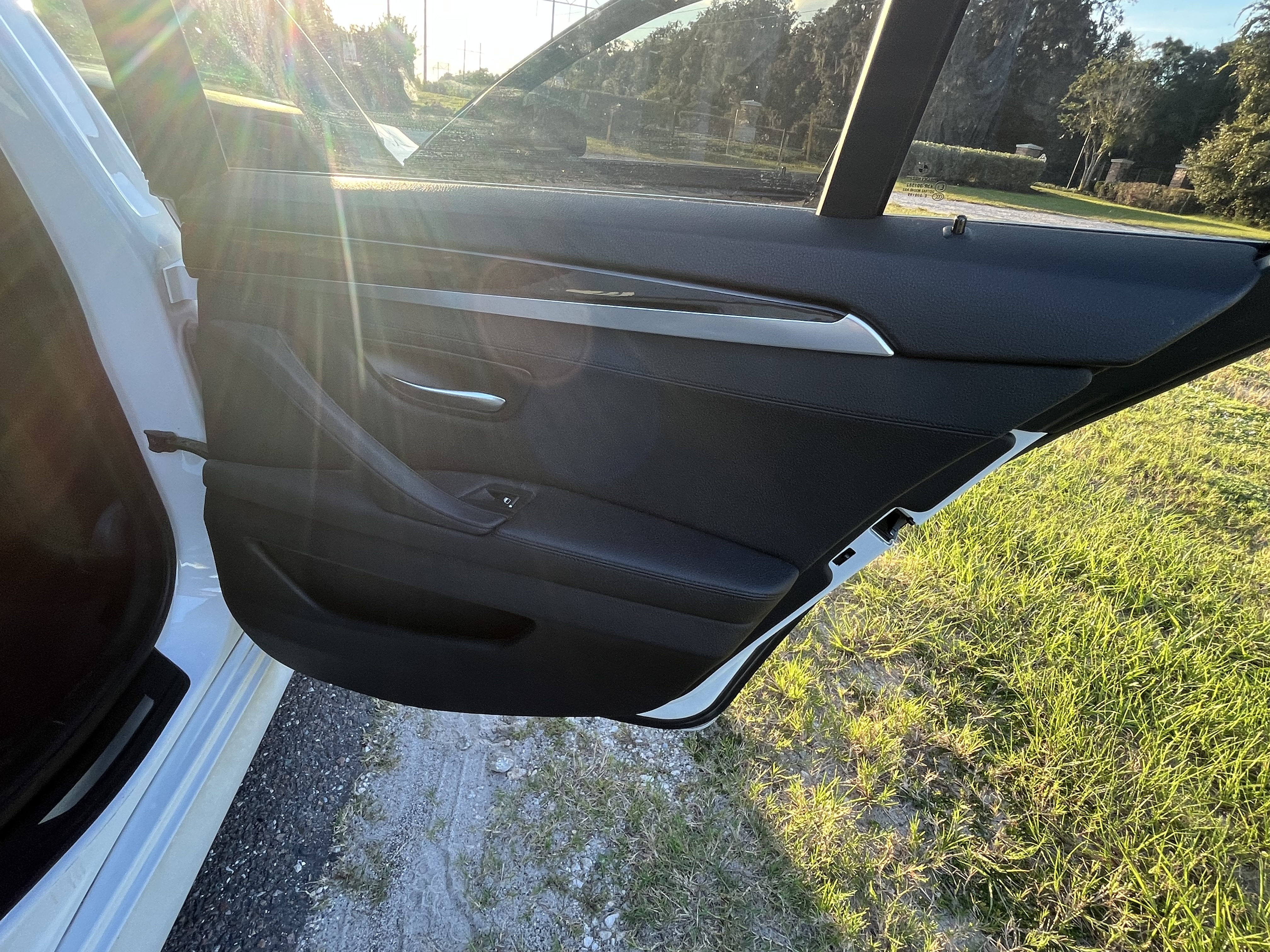 Used 2015 BMW 528i Sedan RWD image 22