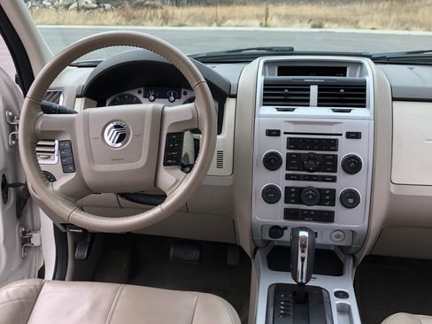 Used 2011 Mercury Mariner Premier w/ 202A Rapid Spec Order Code image 11