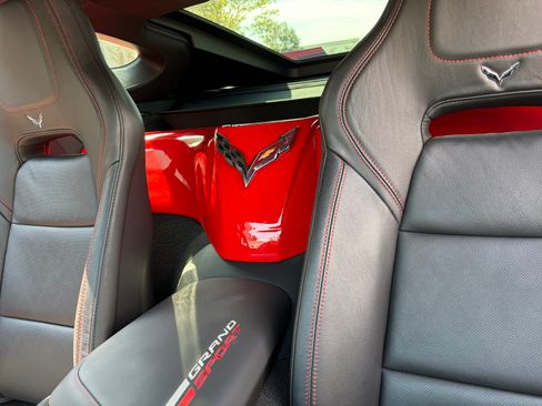 Used 2019 Chevrolet Corvette Grand Sport image 15
