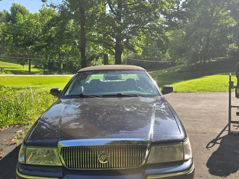 Used 2003 Mercury Grand Marquis LS RWD image 9
