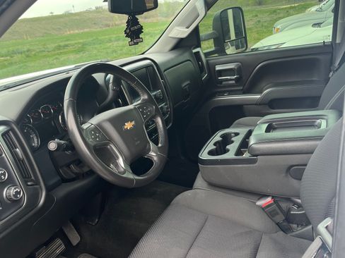 Used 2017 Chevrolet Silverado 1500 LT image 7