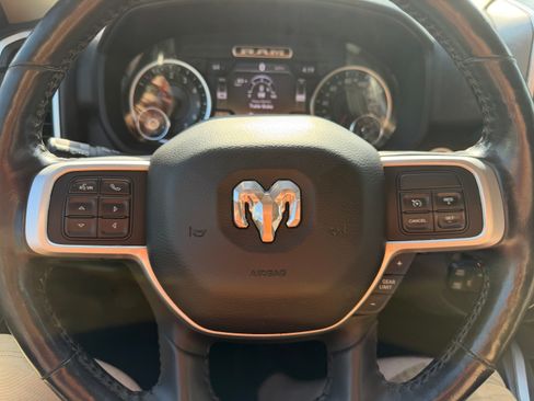 Used 2019 RAM 2500 Big Horn image 15