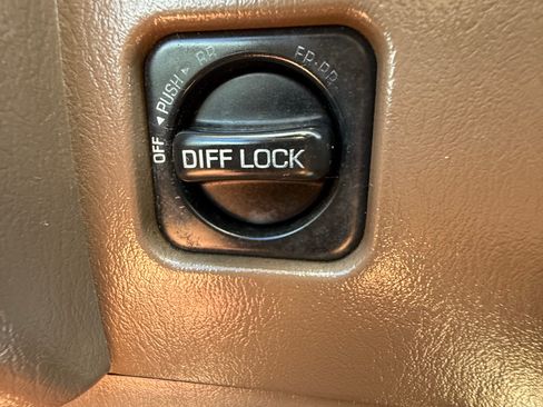 Used 1996 Toyota Land Cruiser image 10