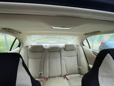 Used 2005 Lexus ES 330 image 11