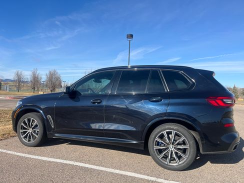 Used 2020 BMW X5 M50i w/ Executive Package image 1