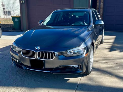 Used 2015 BMW 328i xDrive 328i xDrive Sedan 4D image 1