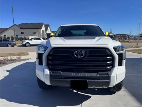 Used 2023 Toyota Tundra SR5 w/ SR5 Premium Package image 5