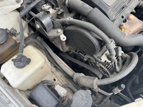 Used 2003 Toyota Avalon XLS FWD image 17