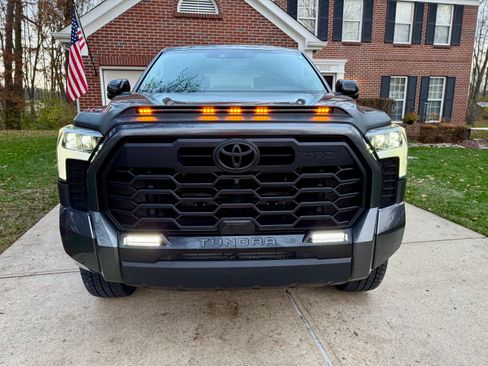 Used 2024 Toyota Tundra Limited w/ TRD Off-Road Package image 5