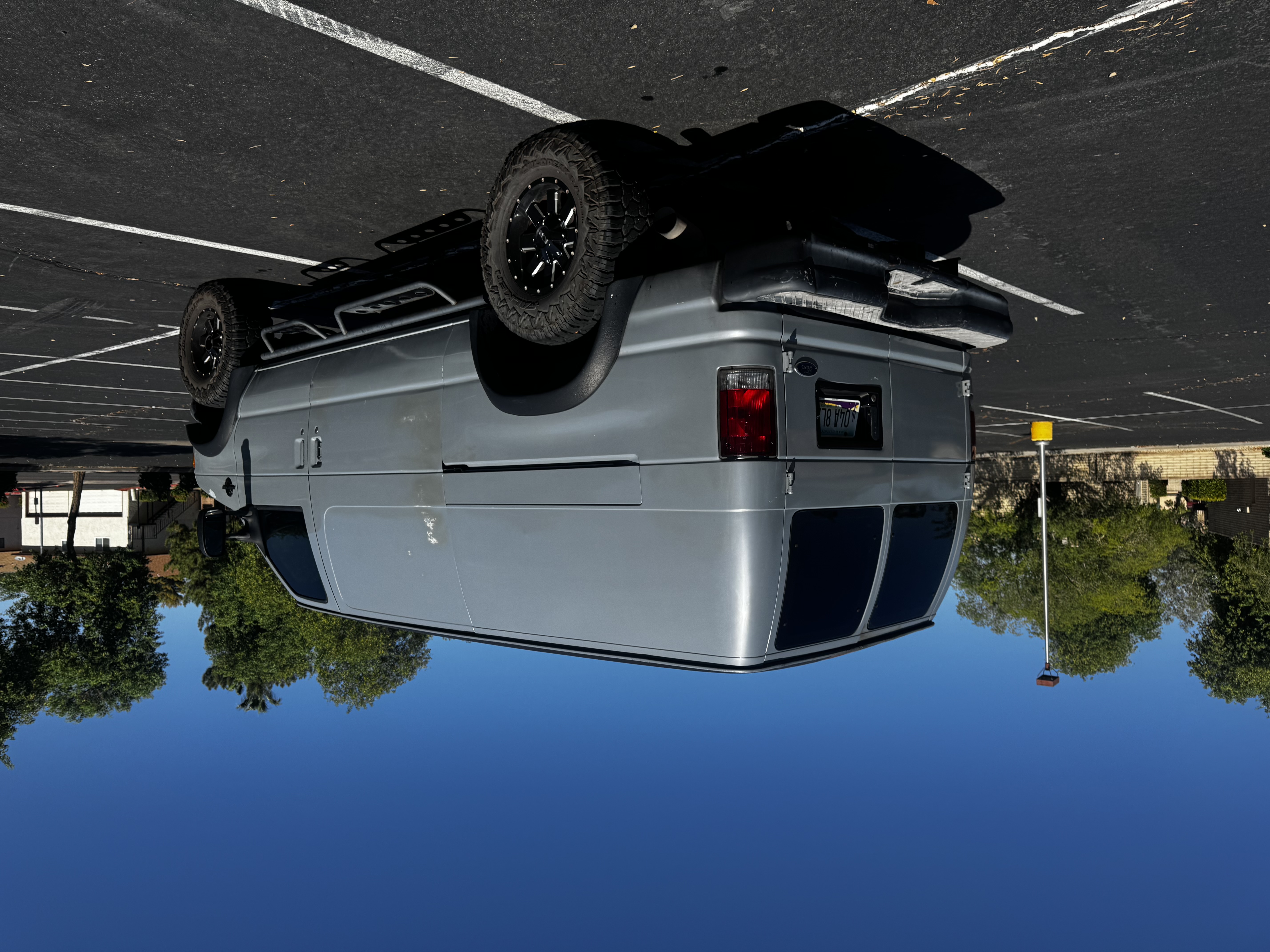 Used 1998 Ford E-350 and Econoline 350 RWD image 4