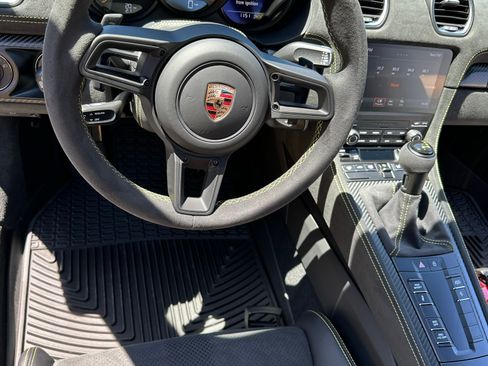 Used 2024 Porsche 718 Cayman GT4 RS image 23