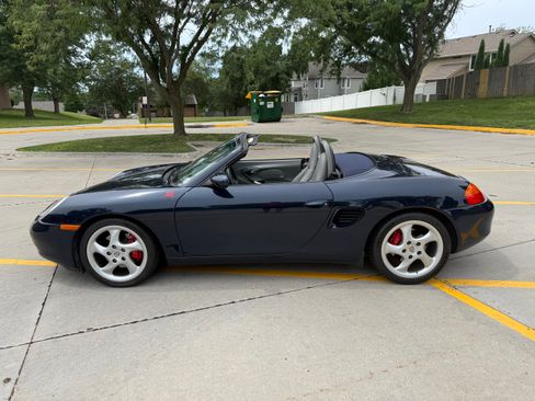 Used 2000 Porsche Boxster S RWD image 4