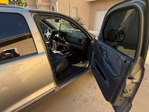 Used 1999 Dodge Durango Sport image 10