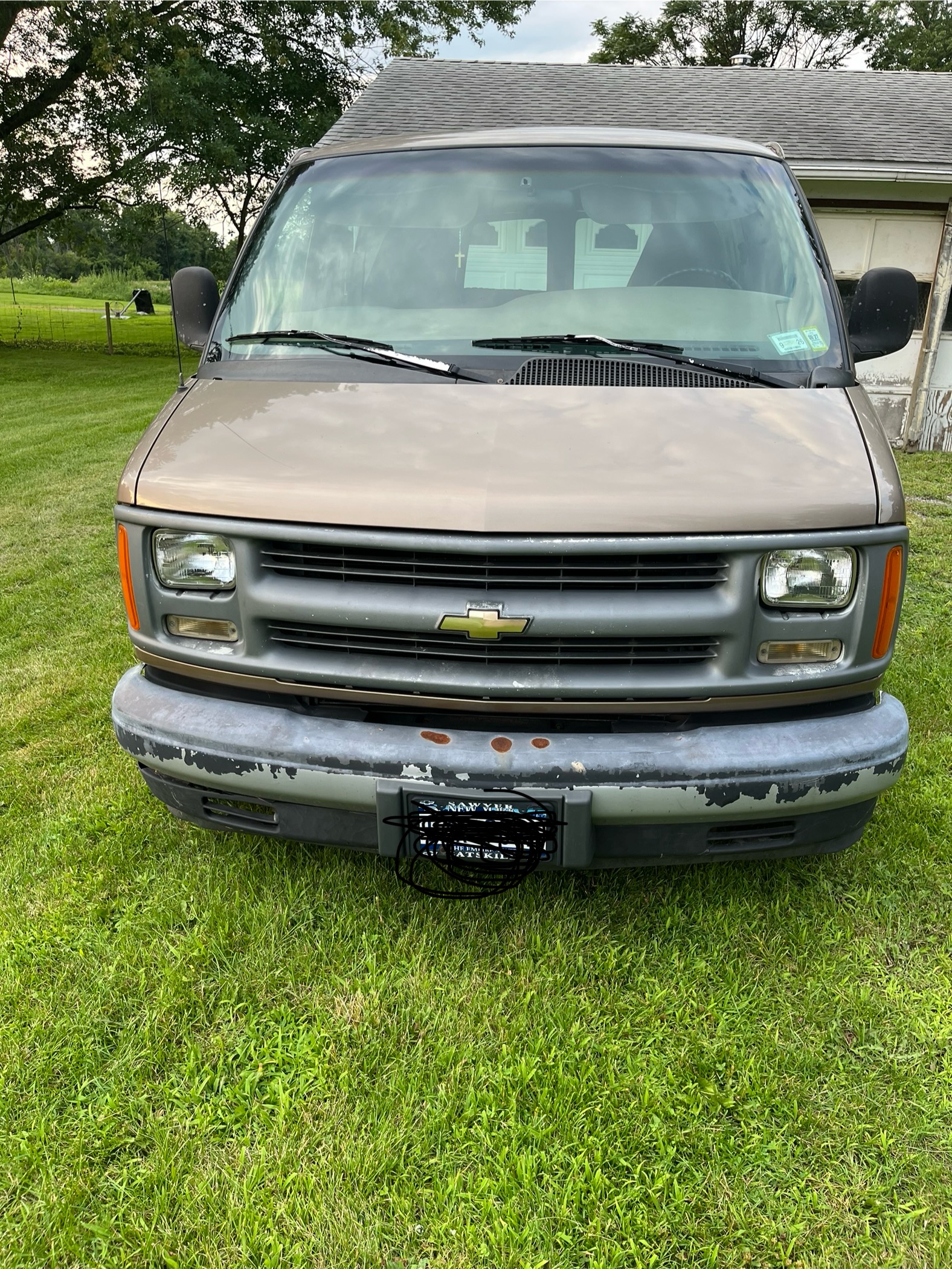 Used 1997 Chevrolet Express 1500 w/ Preferred Equipment Group 2 RWD image 6