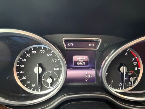 Used 2015 Mercedes-Benz ML 350 ML 350 4MATIC Sport Utility 4D image 11