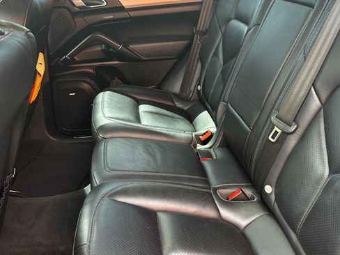 Used 2016 Porsche Cayenne GTS AWD/4WD image 16