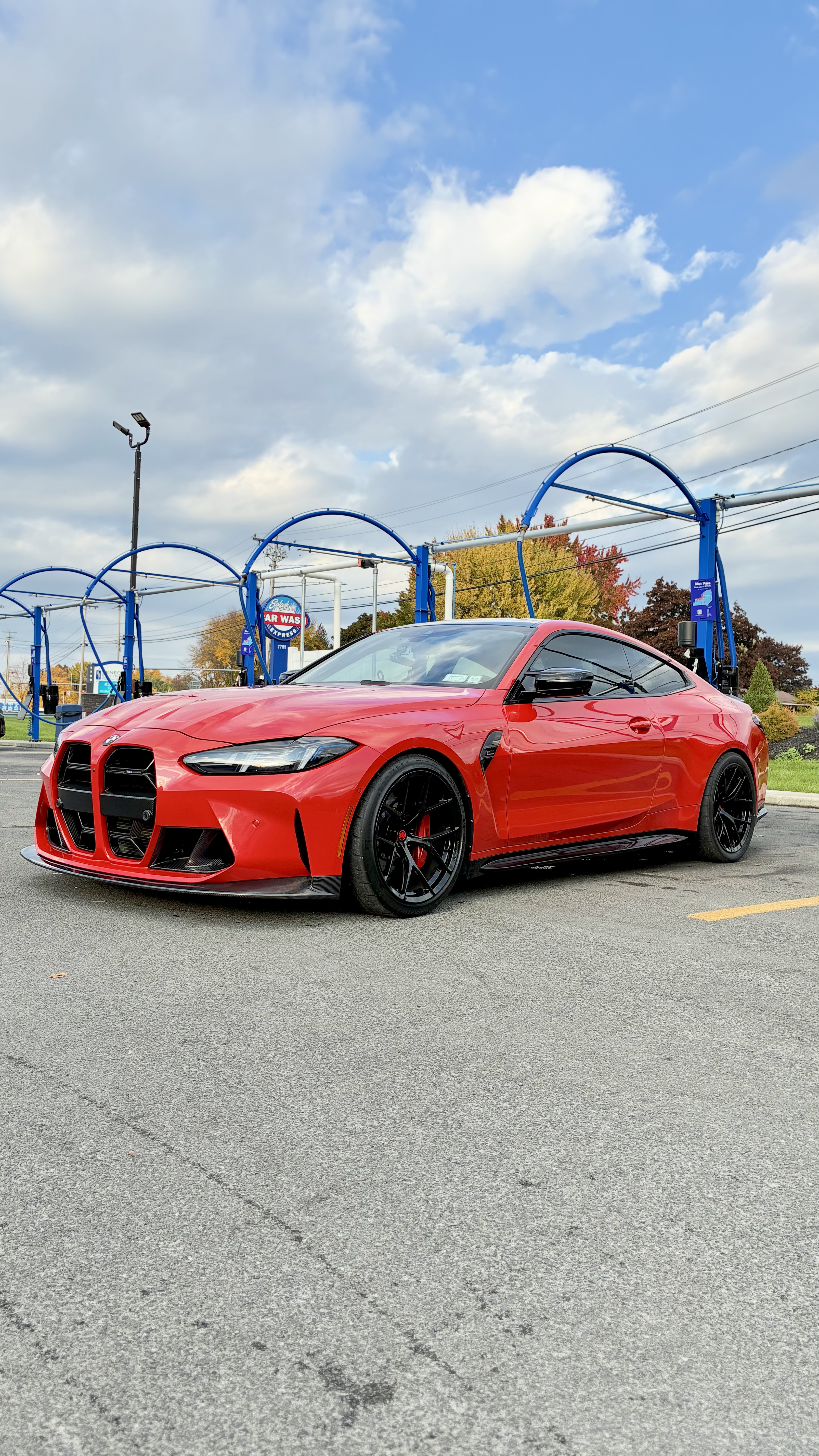 Used 2025 BMW M4 xDrive Competition w/ Carbon Package AWD/4WD image 5