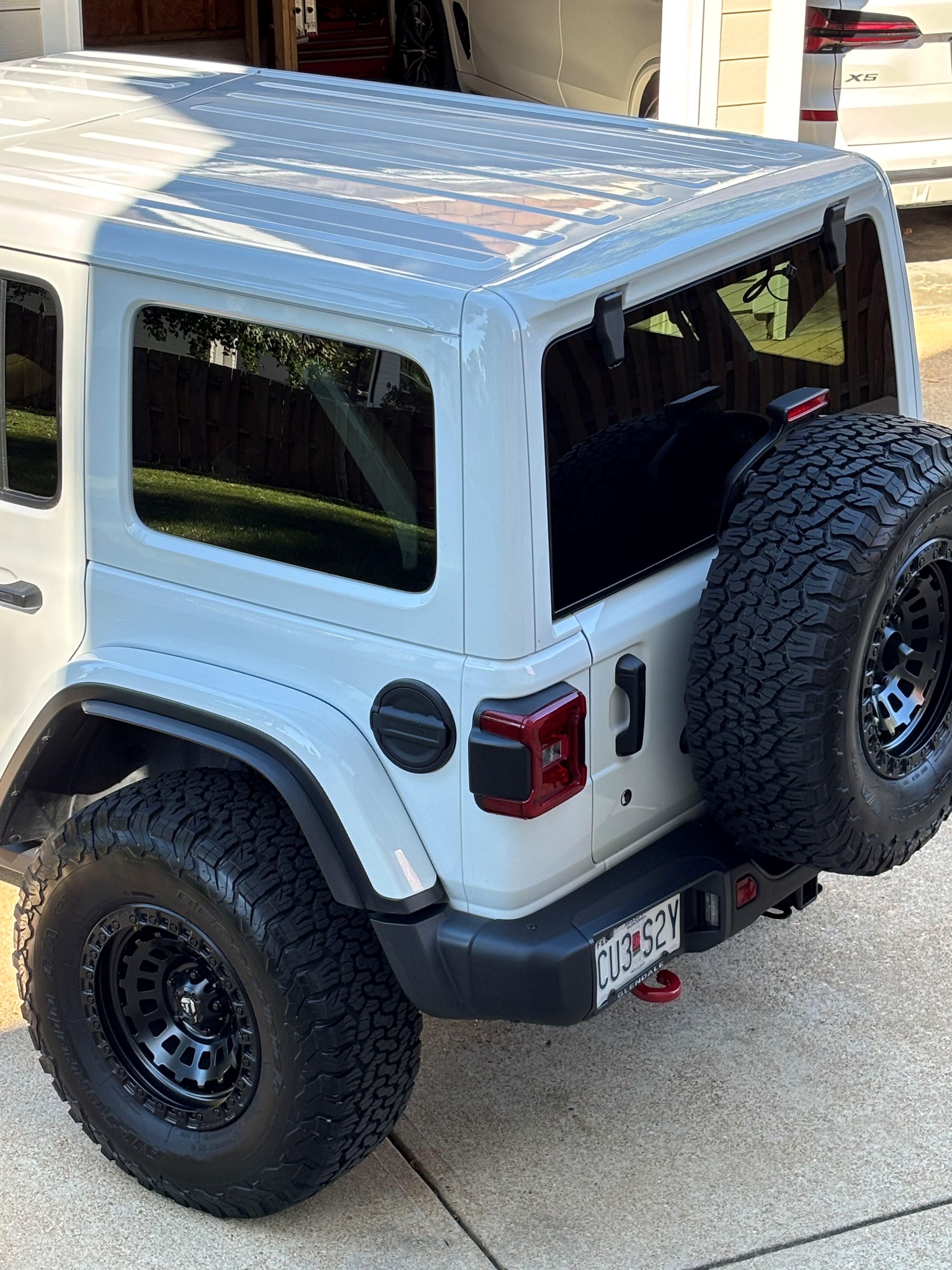Used 2019 Jeep Wrangler Unlimited Rubicon AWD/4WD image 2