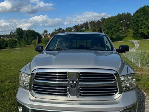 Used 2018 RAM 1500 Big Horn AWD/4WD image 6