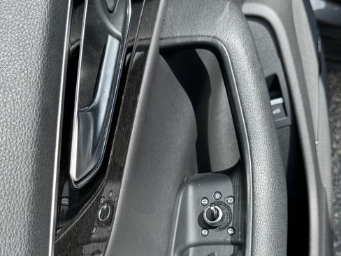 Used 2018 Audi Q7 3.0T Prestige image 12