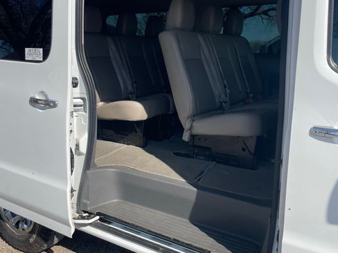 Used 2015 Nissan NV 3500 SL w/ Technology Package image 13