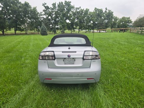 Used 2008 Saab 9-3 2.0T w/ Premium Package FWD image 6