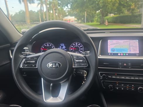 Used 2019 Kia Optima LX w/ LX 17" Wheel Package FWD image 9