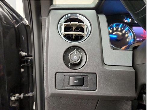 Used 2013 Ford F150 XLT w/ Luxury Equipment Group image 13