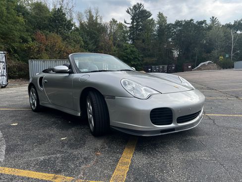 Used 2004 Porsche 911 Turbo image 4