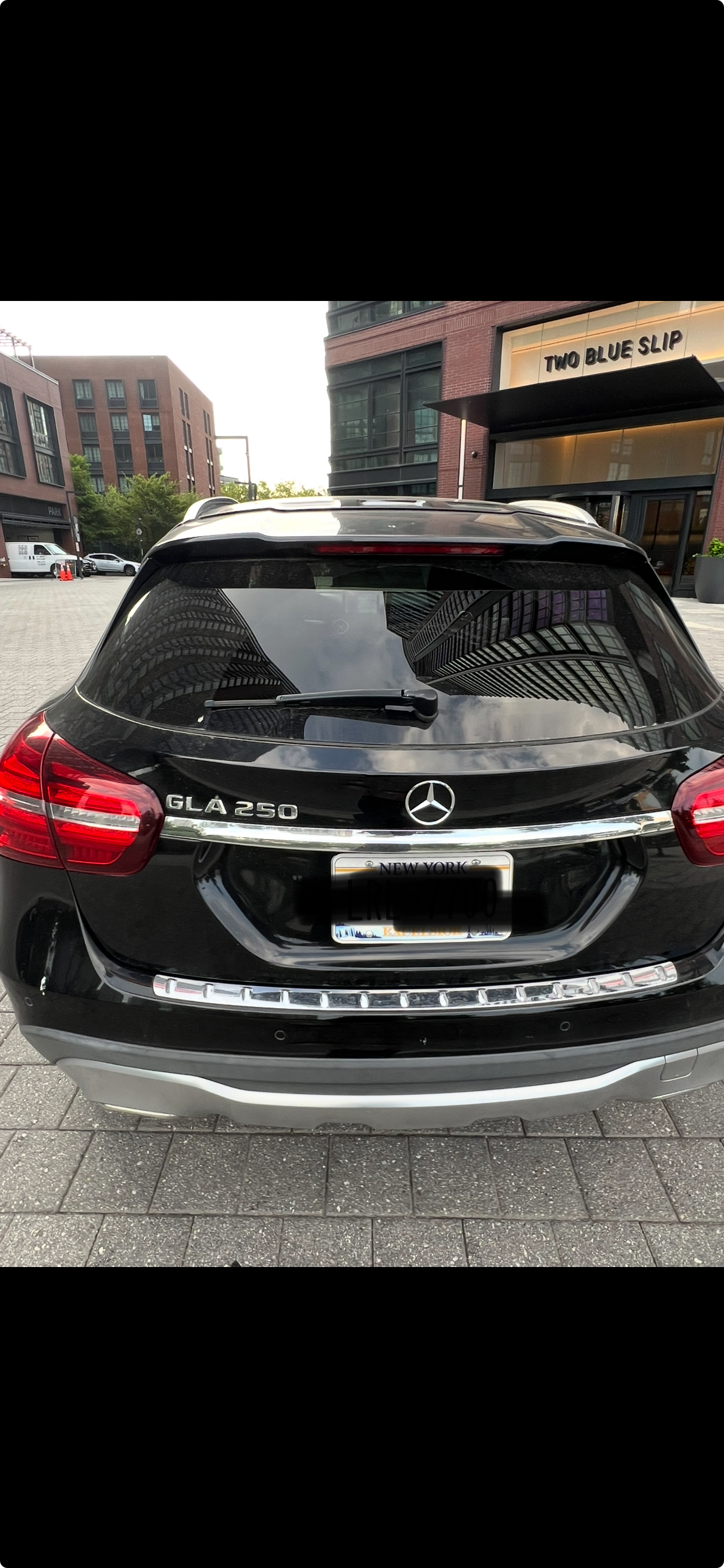 Used 2019 Mercedes-Benz GLA 250 w/ Premium Package image 5