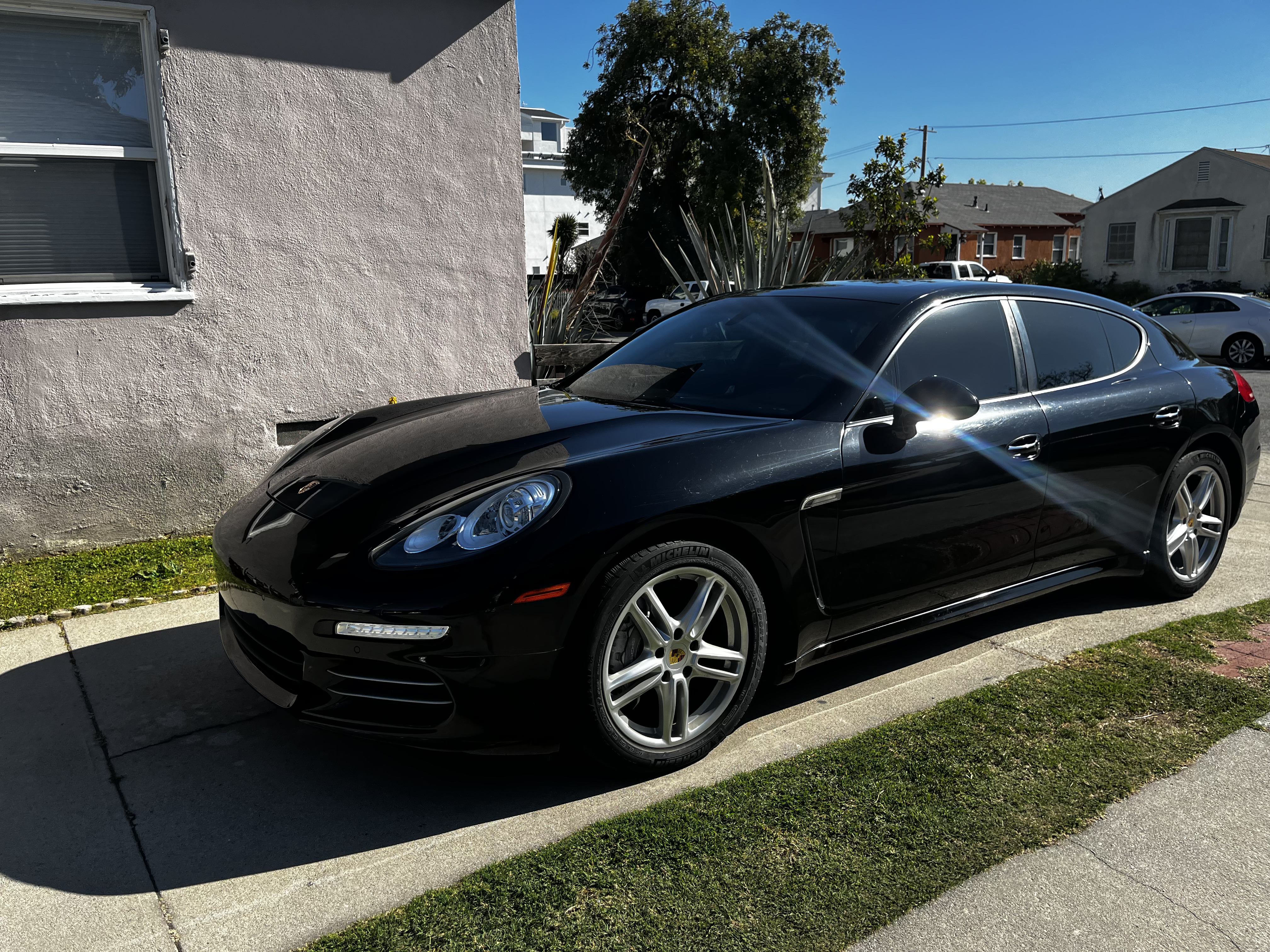 Used 2014 Porsche Panamera image 4