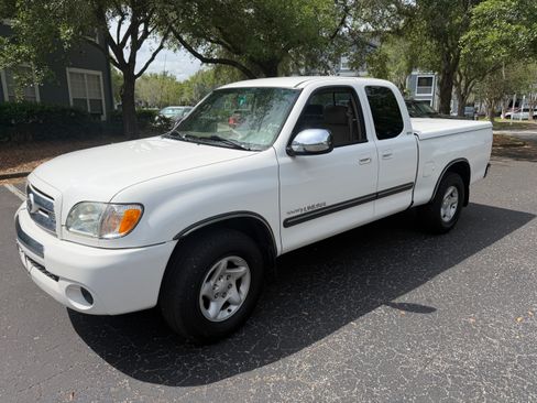 Used 2003 Toyota Tundra SR5 RWD image 2