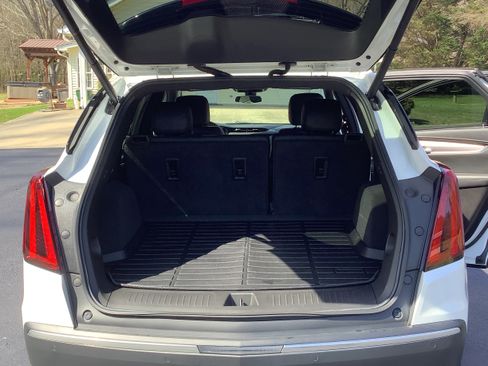 Used 2022 Cadillac XT5 Luxury image 5