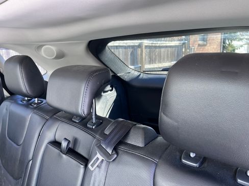 Used 2016 Ford Edge Titanium w/ Equipment Group 301A image 13