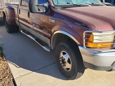 Used 2000 Ford F350 4x4 Crew Cab DRW Super Duty image 5